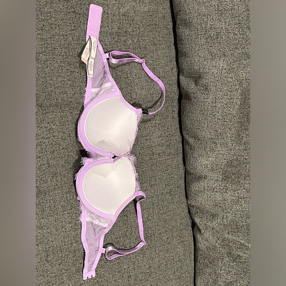 VICTORIA SECRET DREAM ANGELS LACE CUP DEMI BRA - Picture 5 of 6